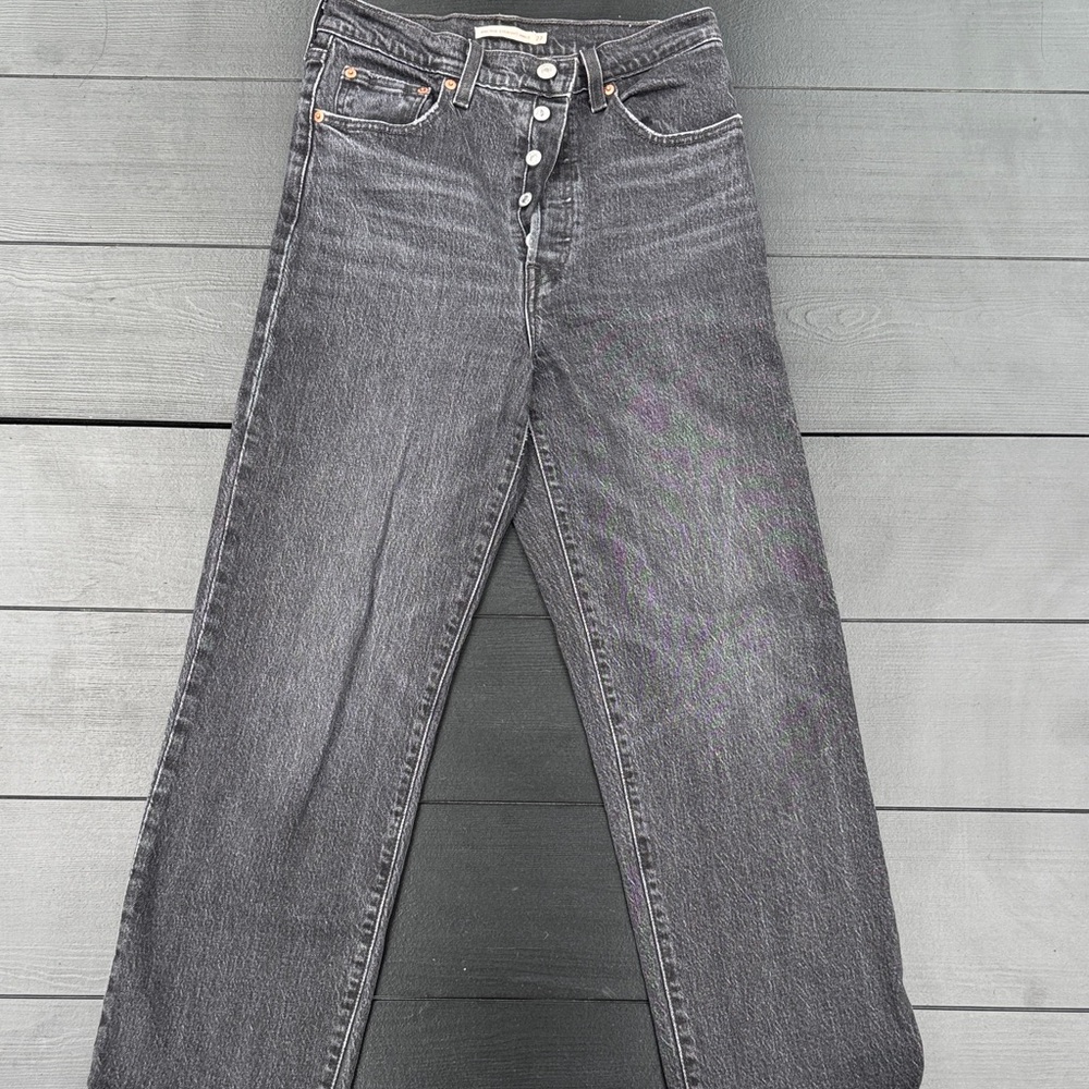 Elegant Charcoal Women's Straight Leg Jeans